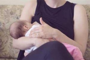 Exposure of infants to alcohol through breast milk  lowers their cognition