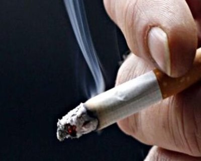 People who smoke have increased risk of psoriasis