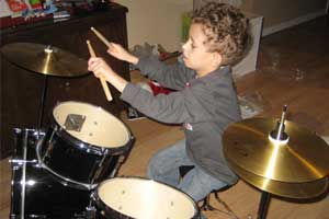 Drumming beneficial for schoolchildren diagnosed with autism