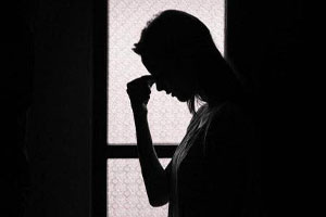 Emotional abuse worsens menopausal symptoms: JAMA