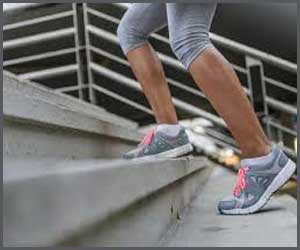 Few minutes of stair climbing at short intervals improves cardiac health