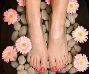 Simple Tips for foot care as shared by a podiatric surgeon